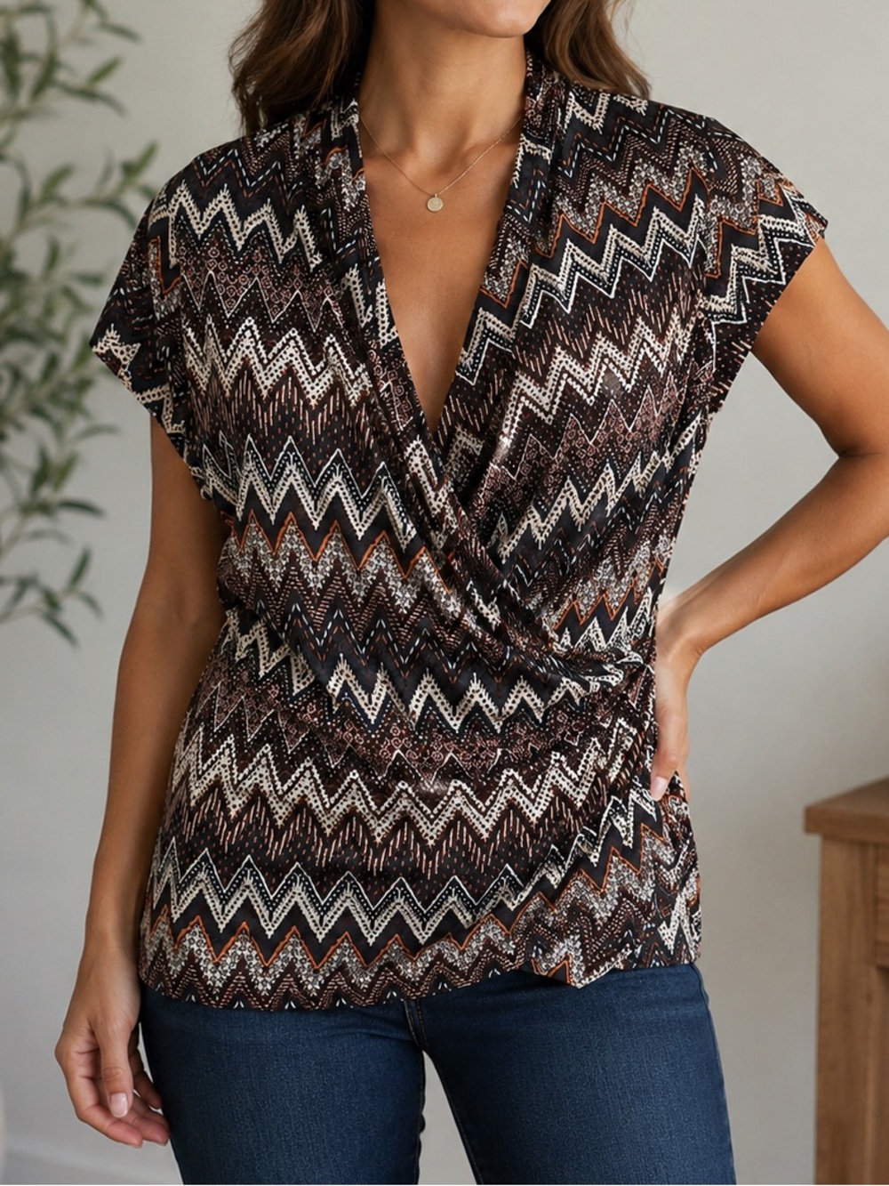 Melissa Paige Stretch Knit Faux Wrap Top Zigzag Print EUC